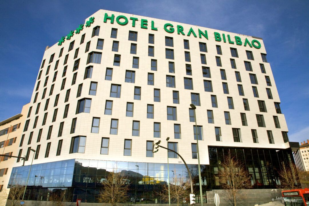 Hotel de 4 estrellas en Indalecio Prieto 1, Bilbao