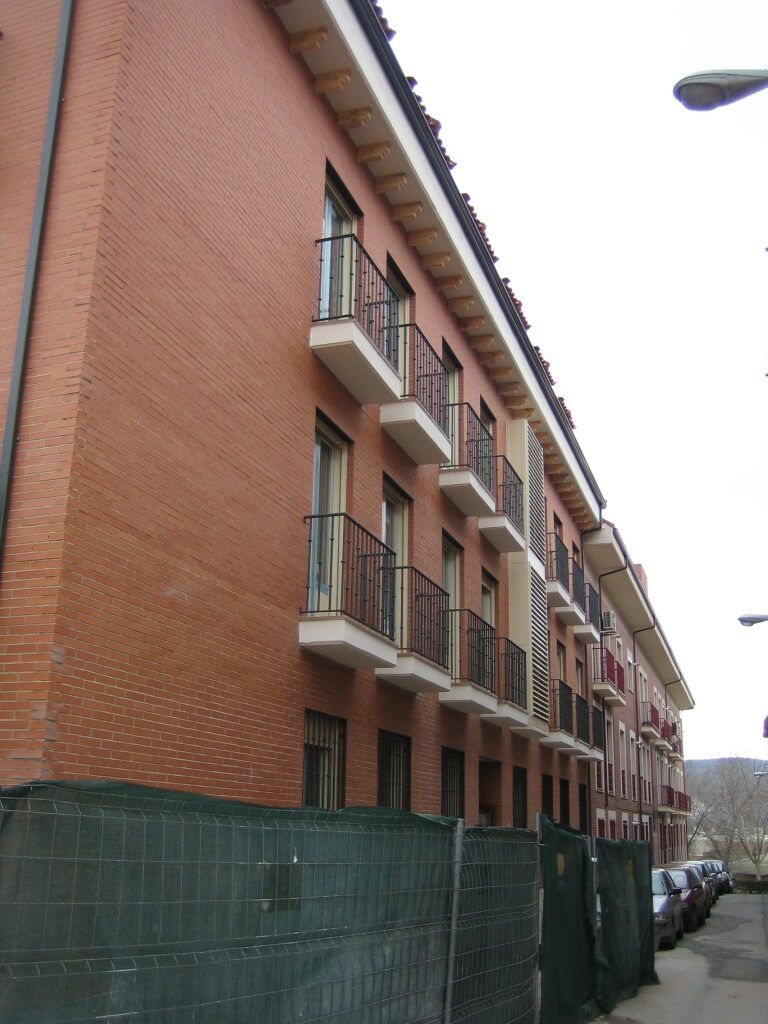 Edificio de 18 viviendas en Altea 1, 3, 5 y 7 en Velilla